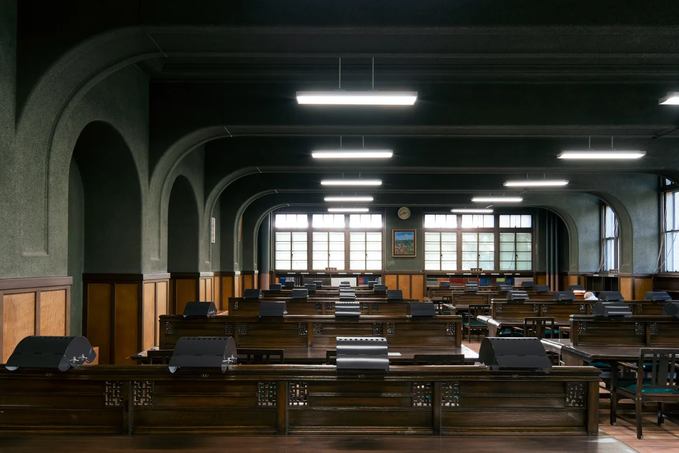 天理大学附属天理図書館の写真3